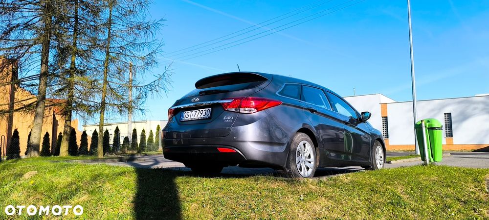 Hyundai i40 Kombi blue 1.6 Classic - 9