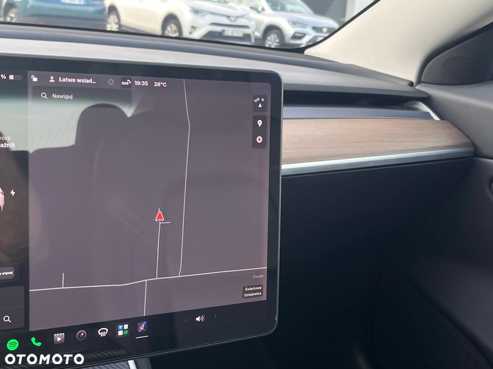 Tesla Model 3 Langstreckenbatterie Allradantrieb Dual Motor Performance - 30