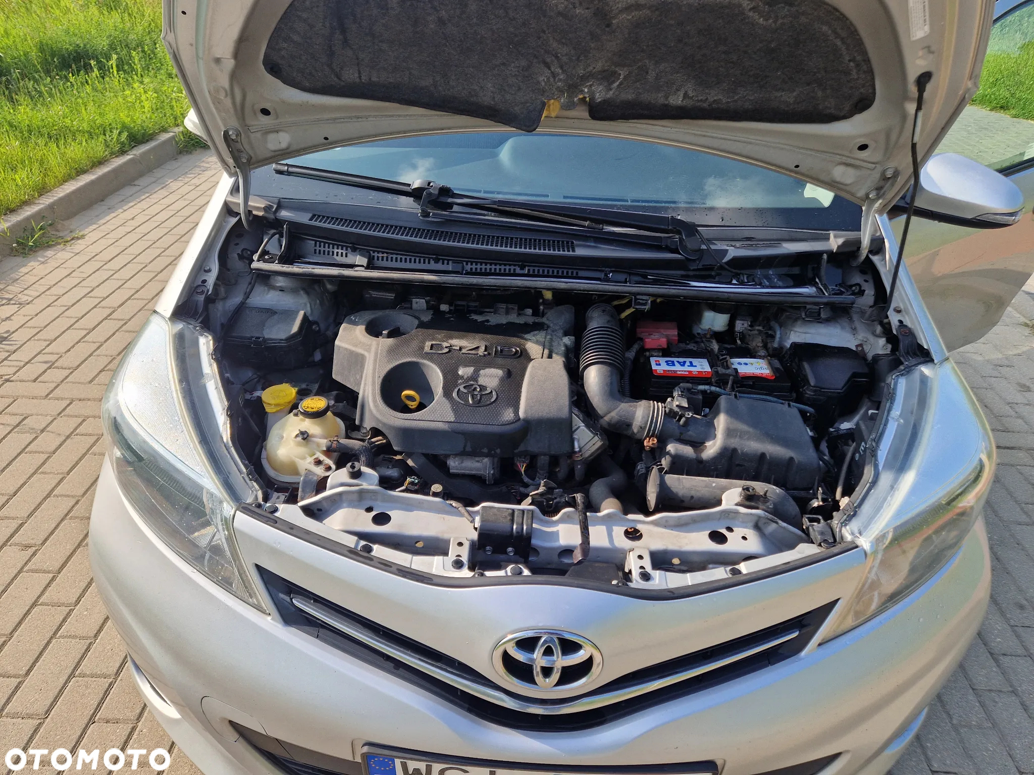 Toyota Yaris 1.4 D-4D Active - 14