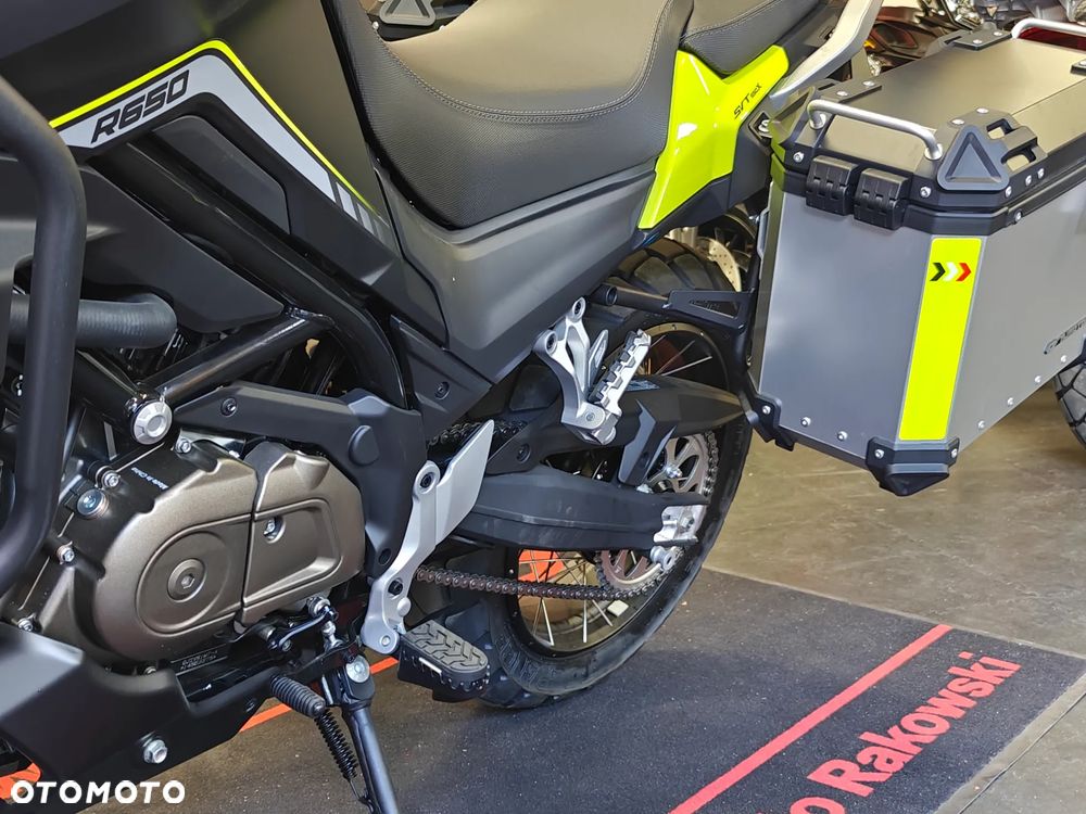 QJMOTOR SVT 650X - 11