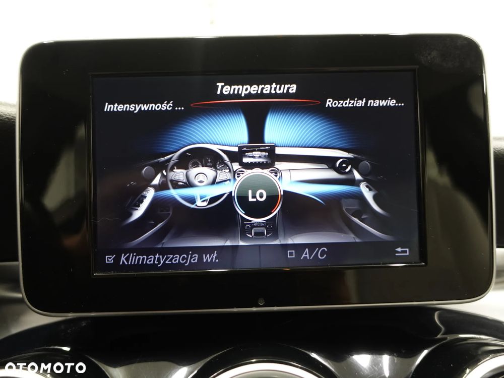 Mercedes-Benz Klasa C 180 (BlueTEC) d - 38