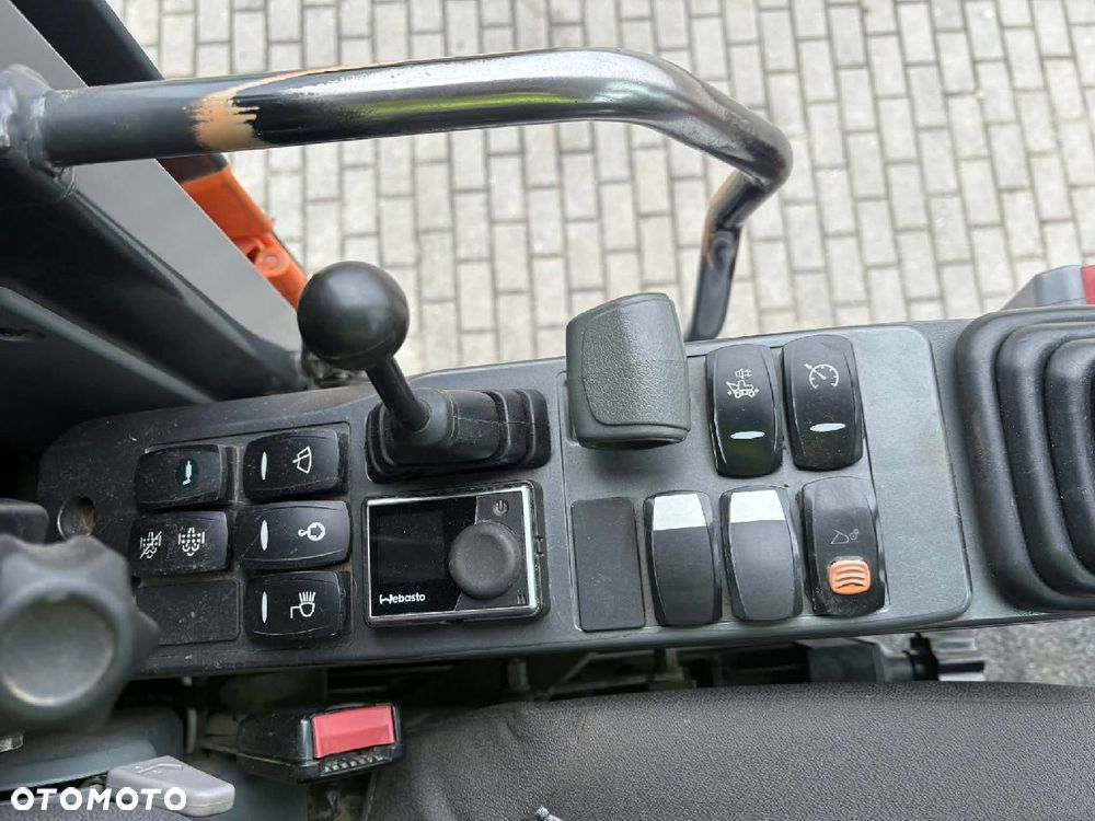 Doosan DX140W-5 ROTOTILT ENGCON SZCZYPCE 2 ŁYŻKI - 21