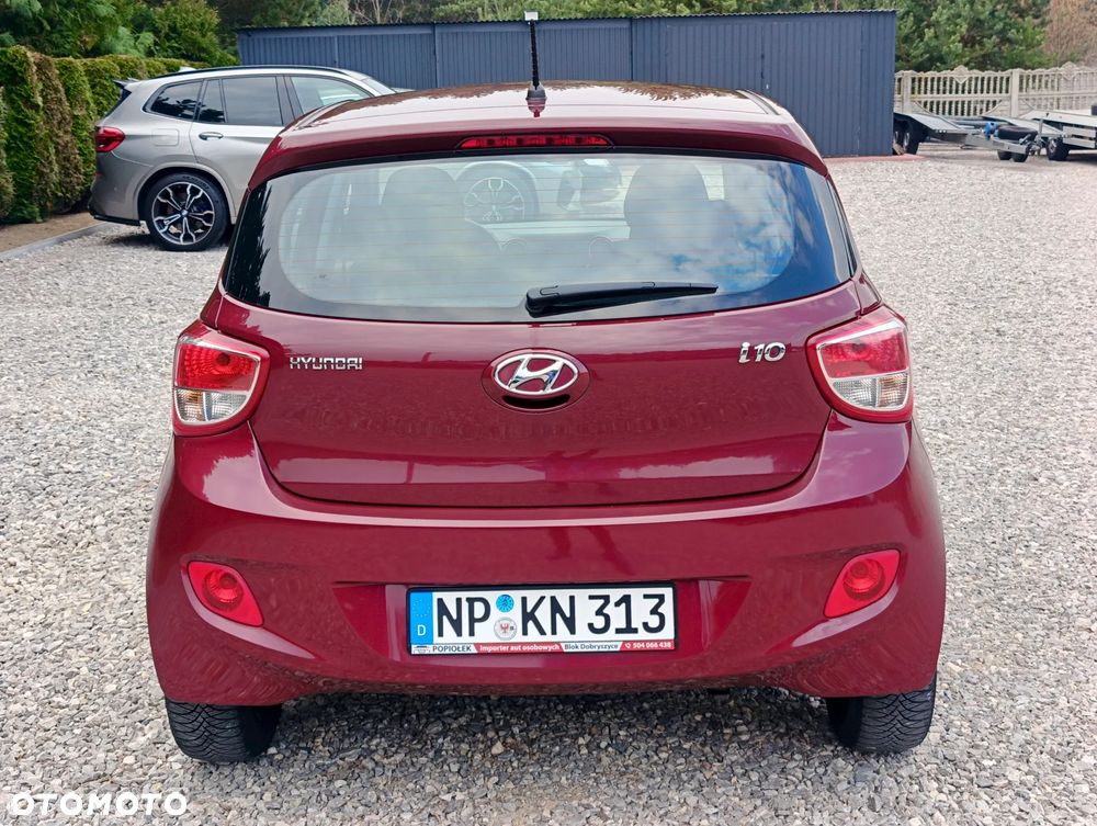 Hyundai i10 1.0 Premium - 11