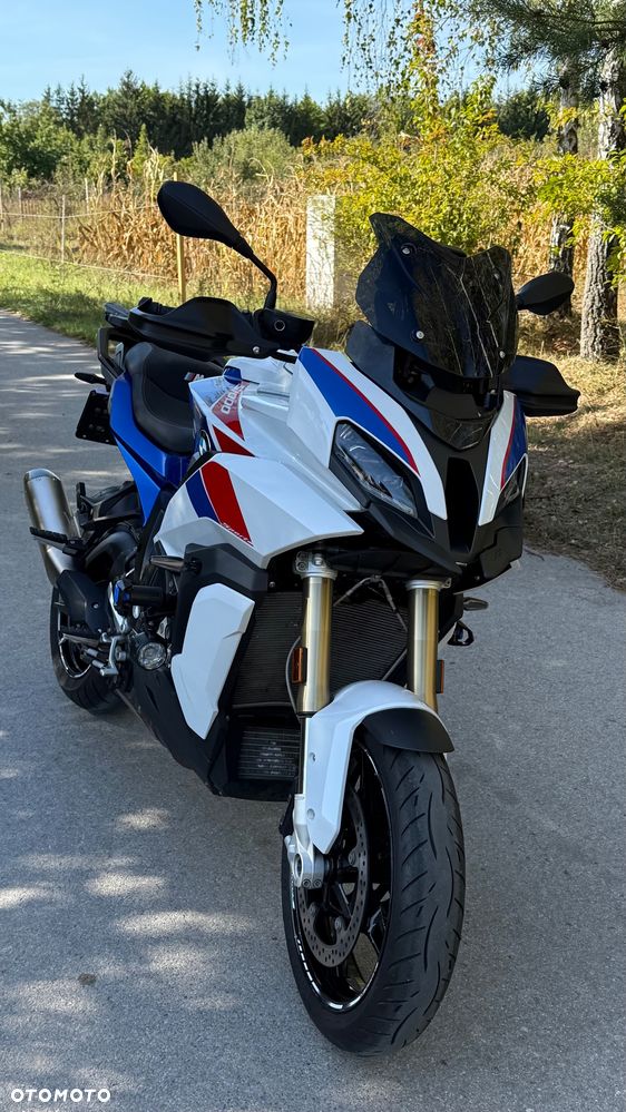 BMW XR - 4