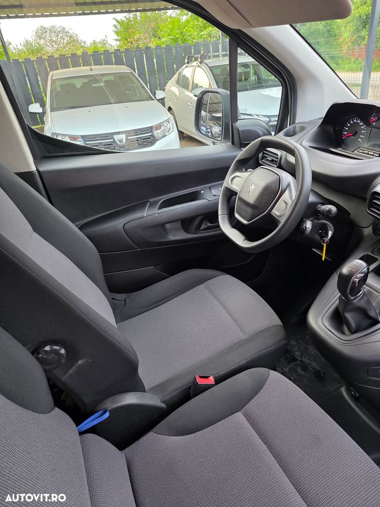 Peugeot PARTNER - 11