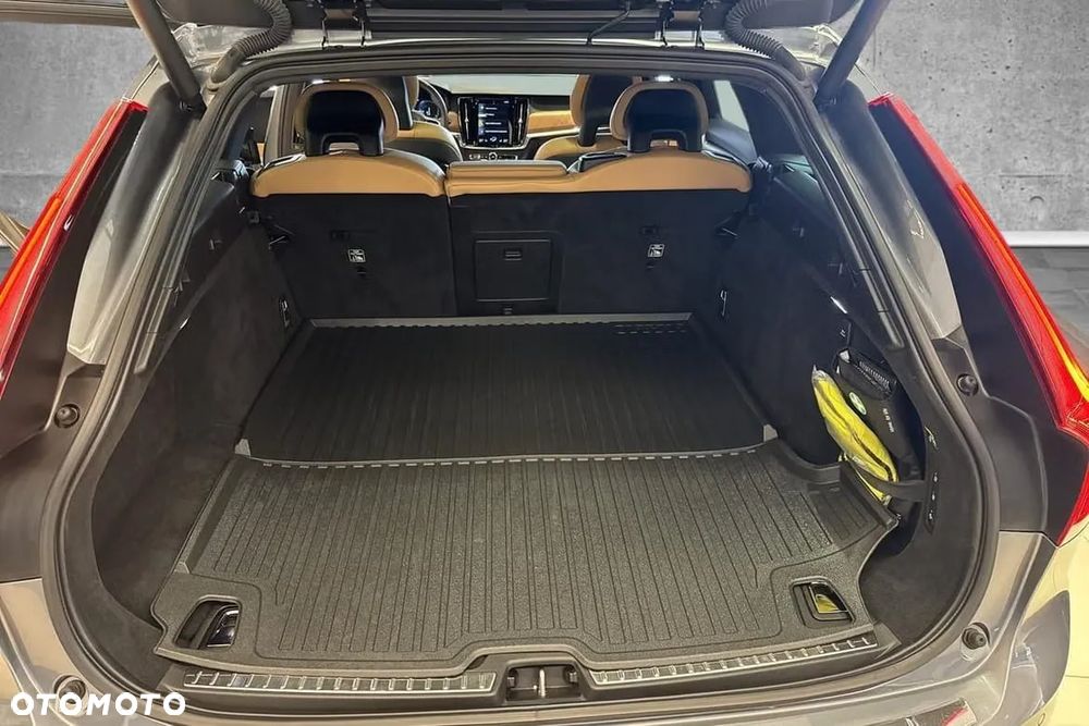 Volvo V90 T8 Twin Engine AWD Inscription - 20