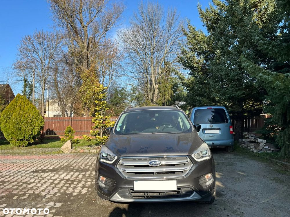 Ford Kuga 1.5 EcoBoost 2x4 Business Edition - 2