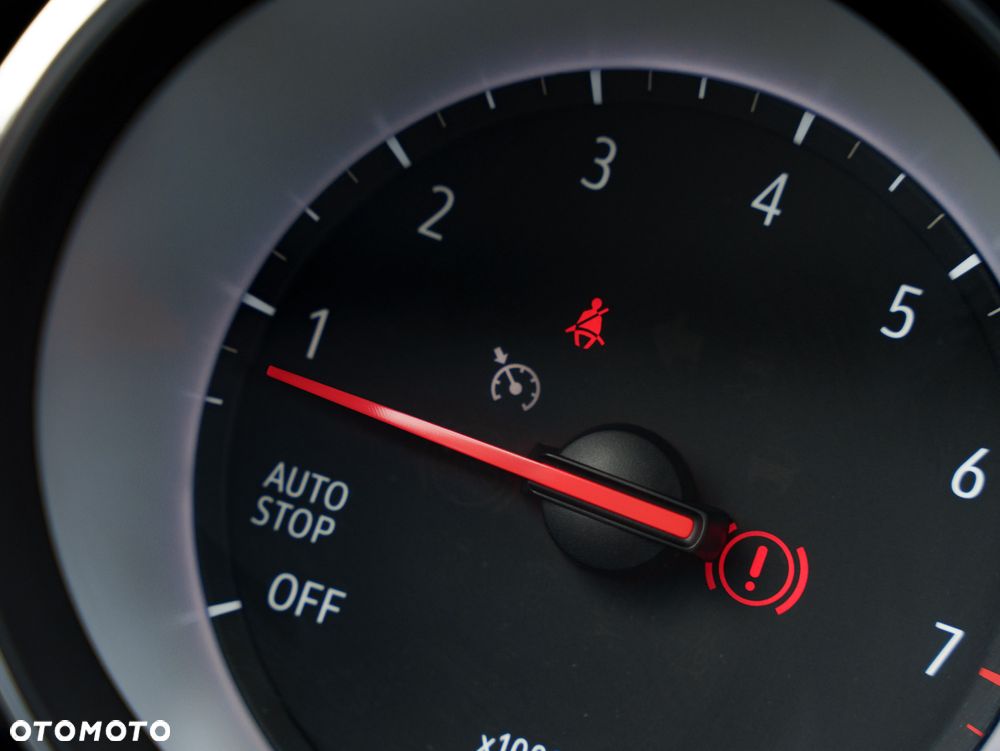 Opel Astra 1.6 Turbo Start/Stop Innovation - 29