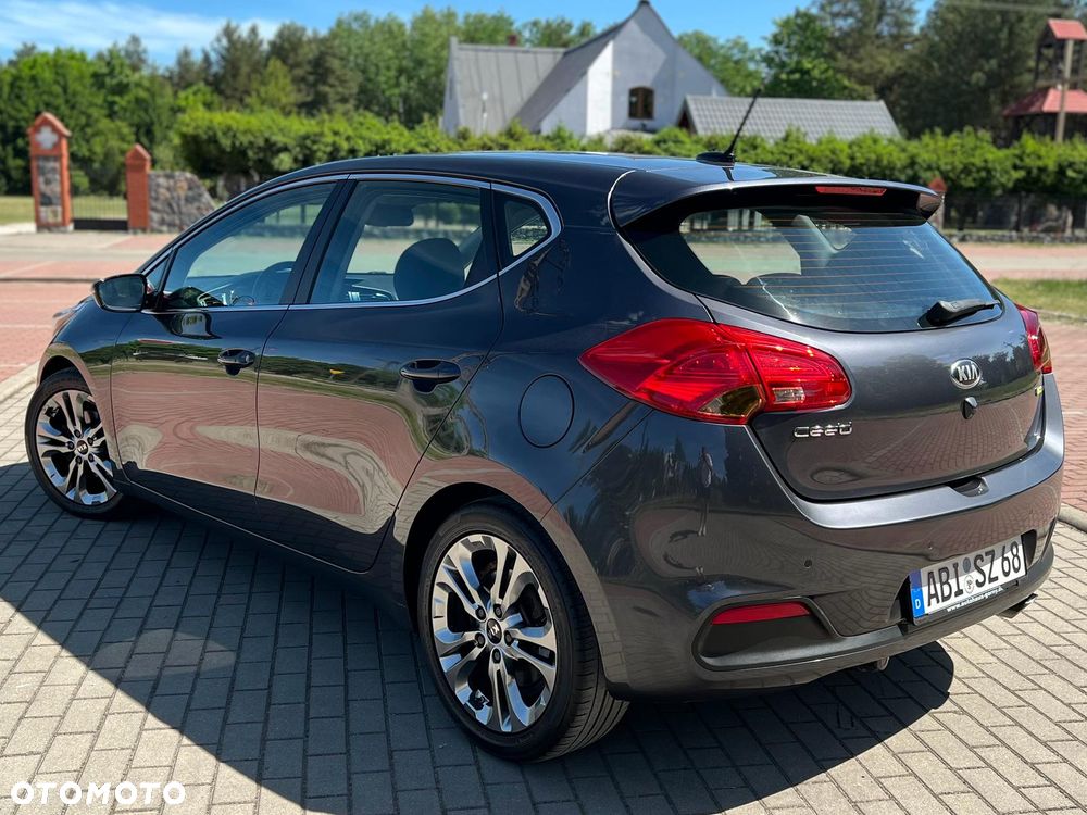 Kia Ceed 1.6 GDI ISG Vision - 4