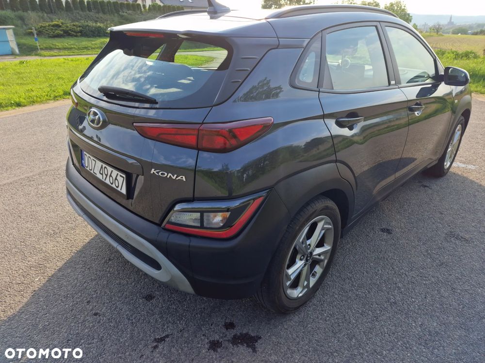 Hyundai Kona - 11