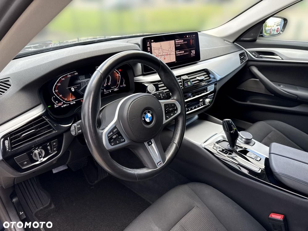 BMW Seria 5 - 10