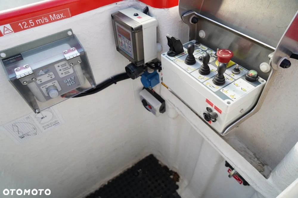 Iveco 35-140 / ZWYŻKA / PODNOŚNIK KOSZOWY FRANCE ELEVATEUR 141 TLE / 4 PODPORY / MANUAL / 2020  R - 18