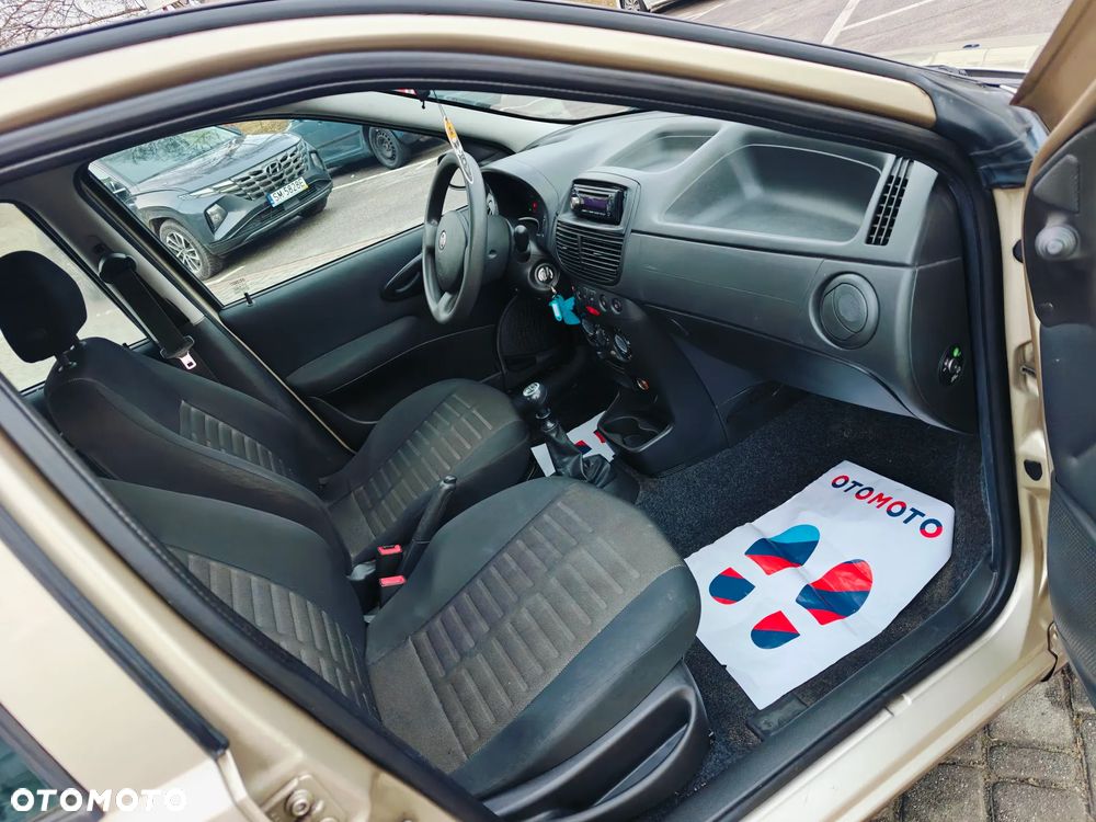 Fiat Punto 1.2 8V Dynamic - 7