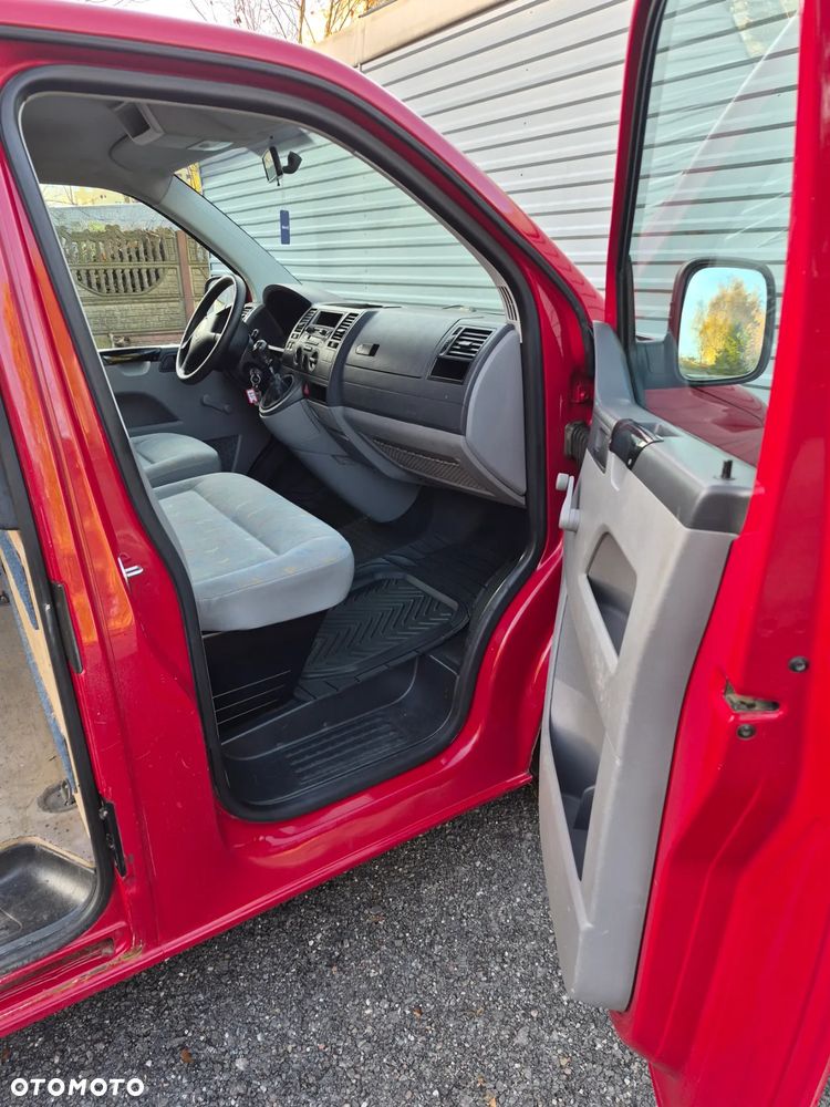 Volkswagen Transporter T-5 - 11