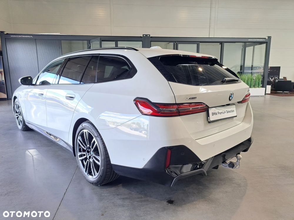 BMW Seria 5 520d xDrive mHEV M Sport - 5