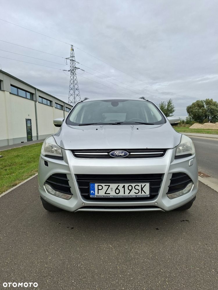 Ford Kuga - 1