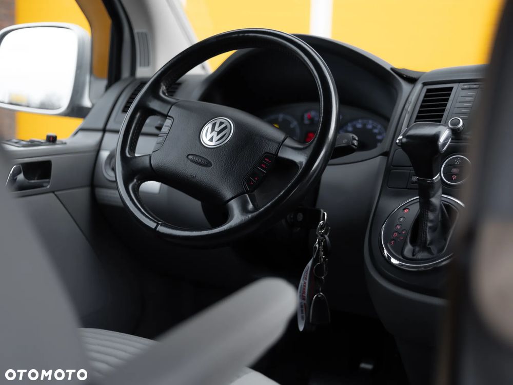 Volkswagen California - 13