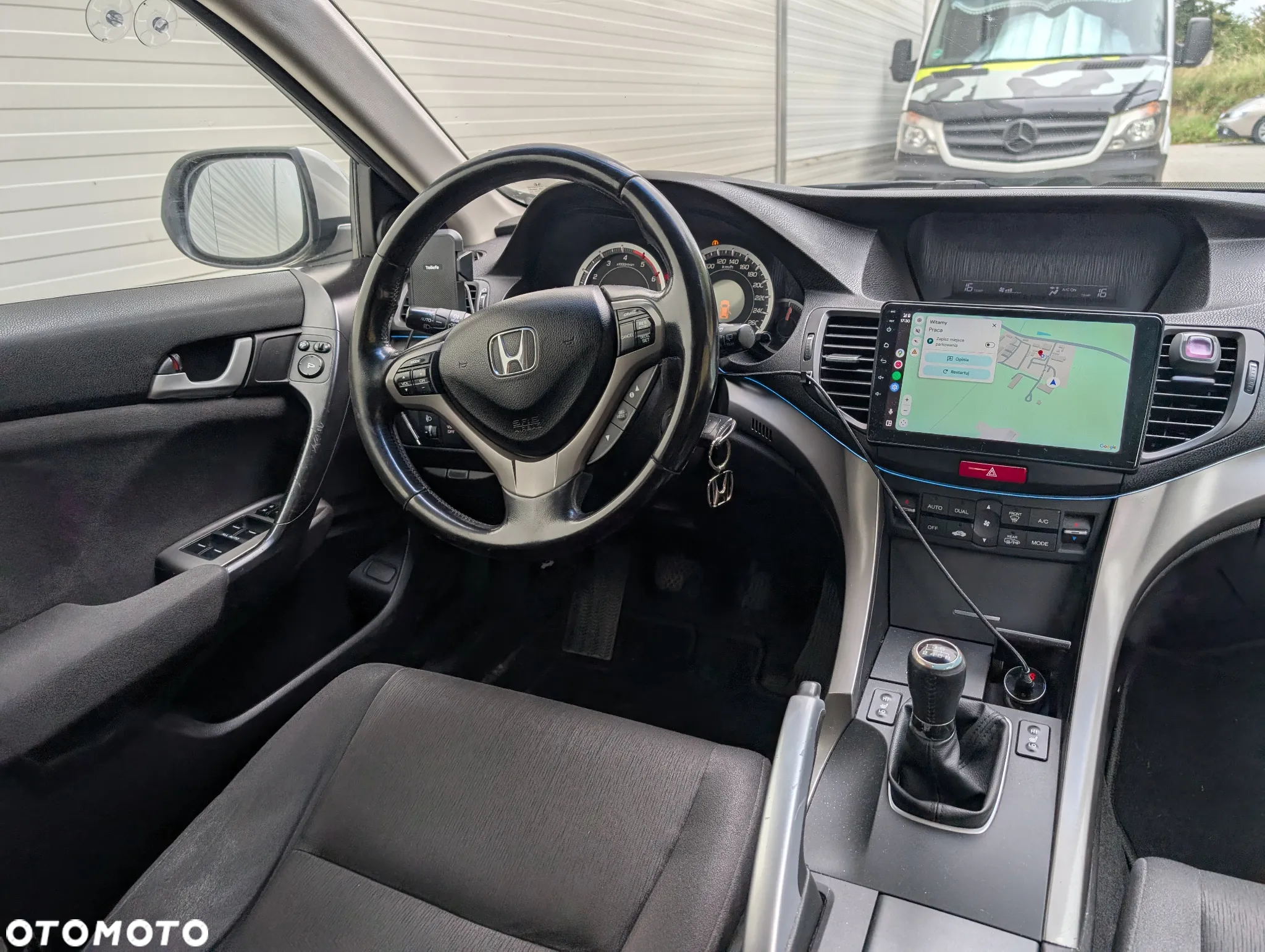 Honda Accord 2.2d Elegance - 21