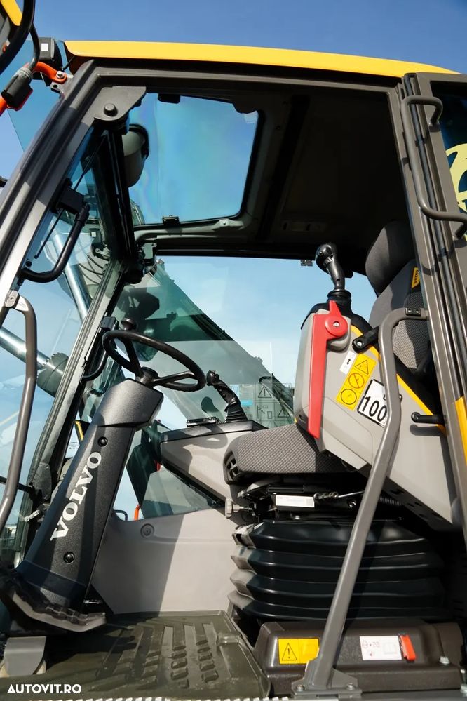 Volvo EWR150E / EXCAVATOR PE ROȚI / ROTOTIL / JOYSTICK / POWERTILT / 2019 / - 27