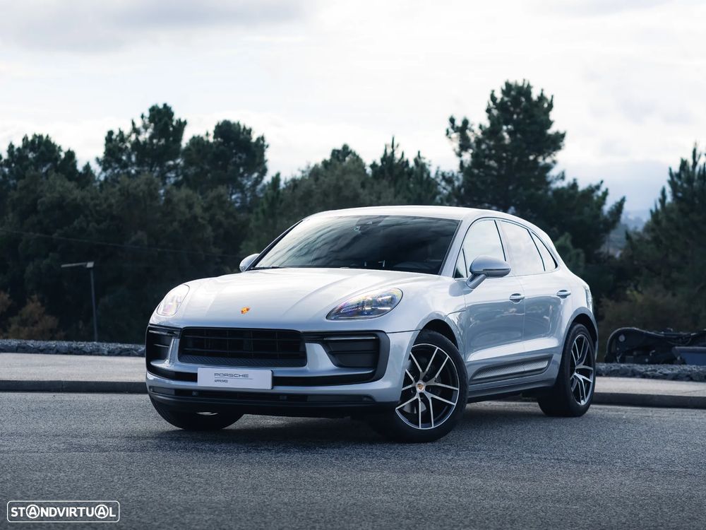 Porsche Macan - 1