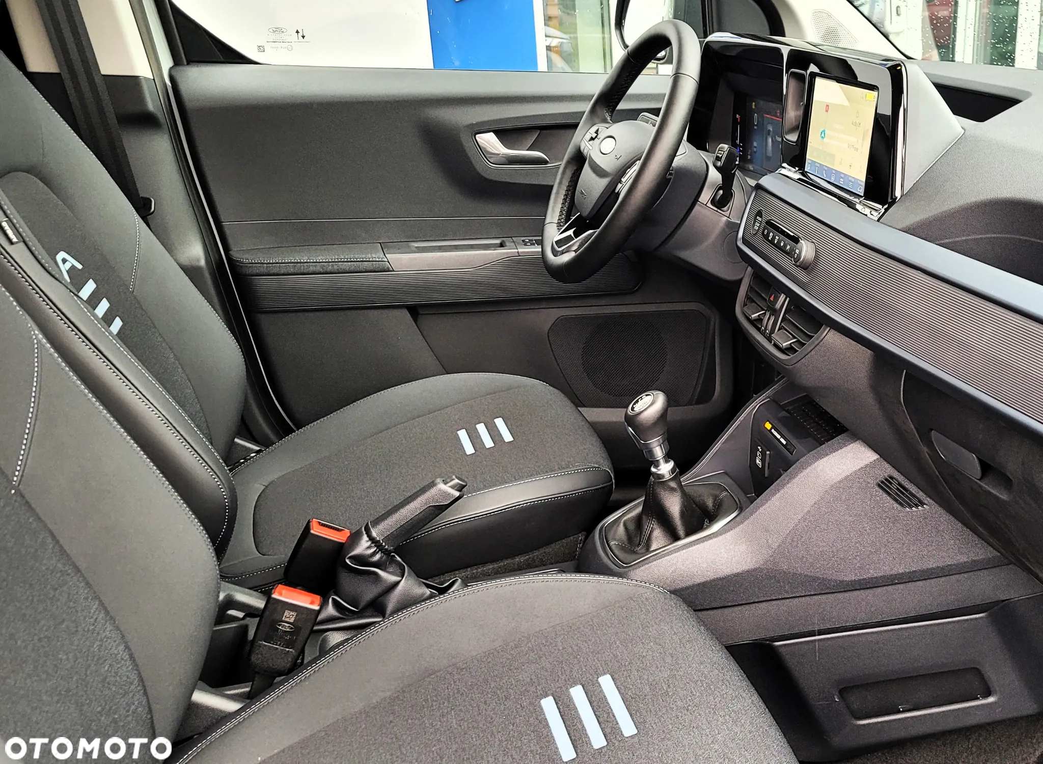 Ford Tourneo Courier 1.0 EcoBoost Active - 8