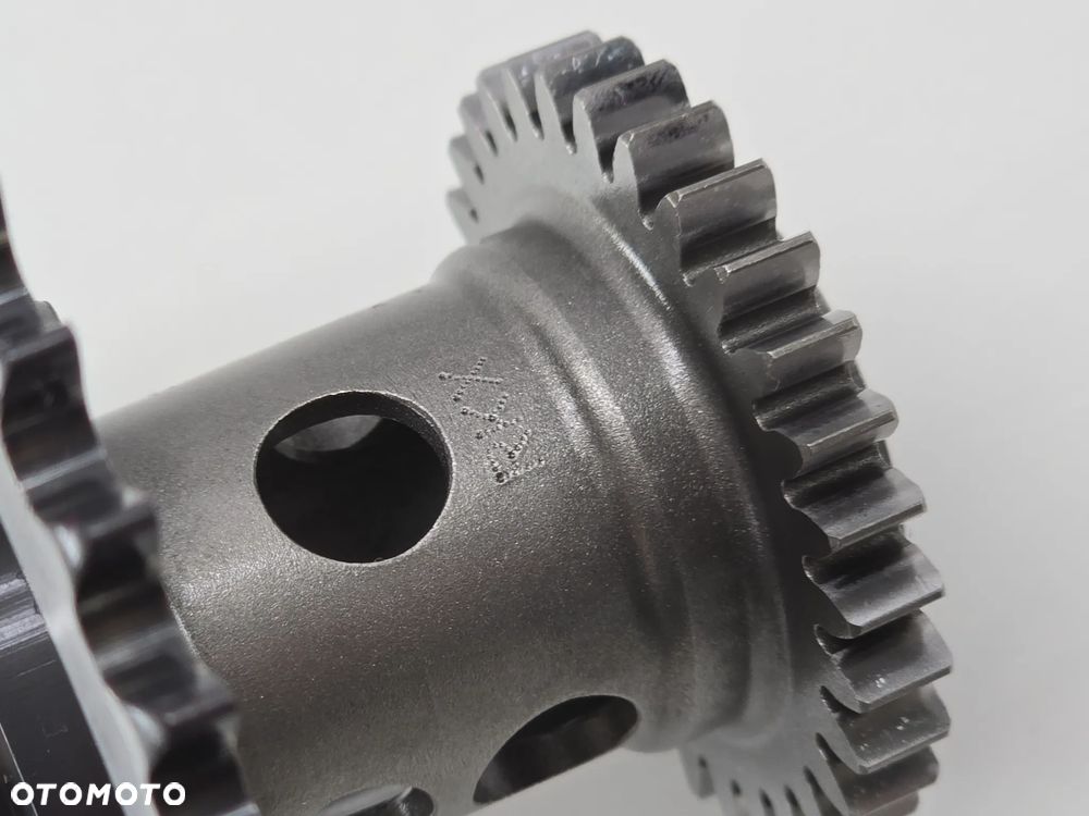 Walek Posredni Prawy Kolo Zebate Lozysko Bmw Gs 1200 Adventure Bmw Rt - 8