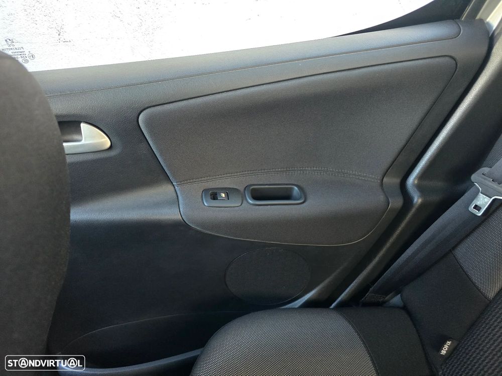 Peugeot 207 1.4 HDi Sport - 5