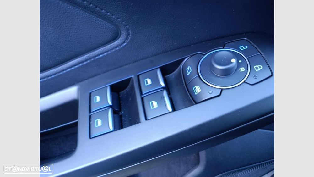 Ford Focus SW 1.0 EcoBoost MHEV ST-Line X - 13