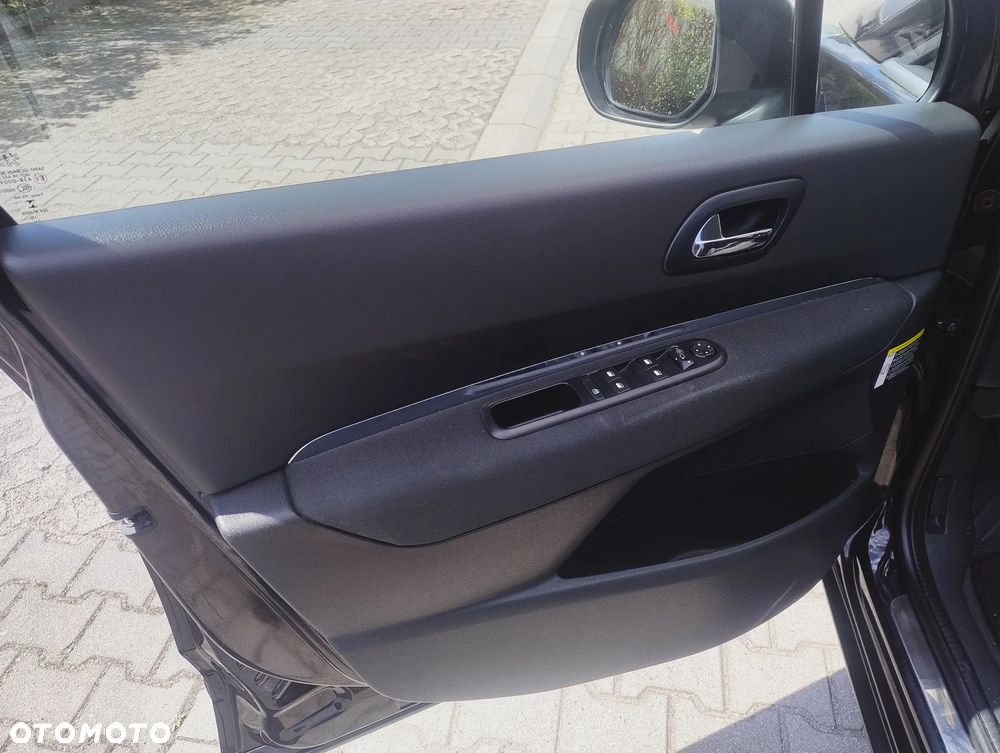 Peugeot 5008 2.0 HDi Family 7os - 11
