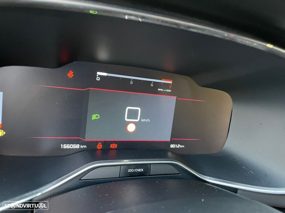 Citroën C5 Aircross 1.5 BlueHDi Feel Business - 20