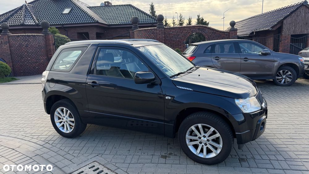 Suzuki Grand Vitara 1.6 Club - 8