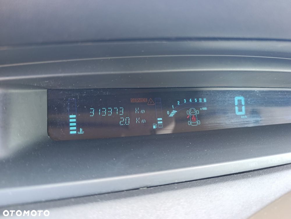 Renault Scenic 1.6 16V Dynamique - 13