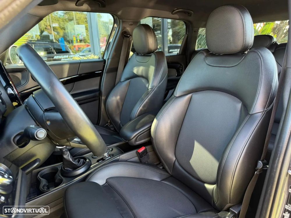 MINI Countryman Cooper SE ALL4 Auto - 15