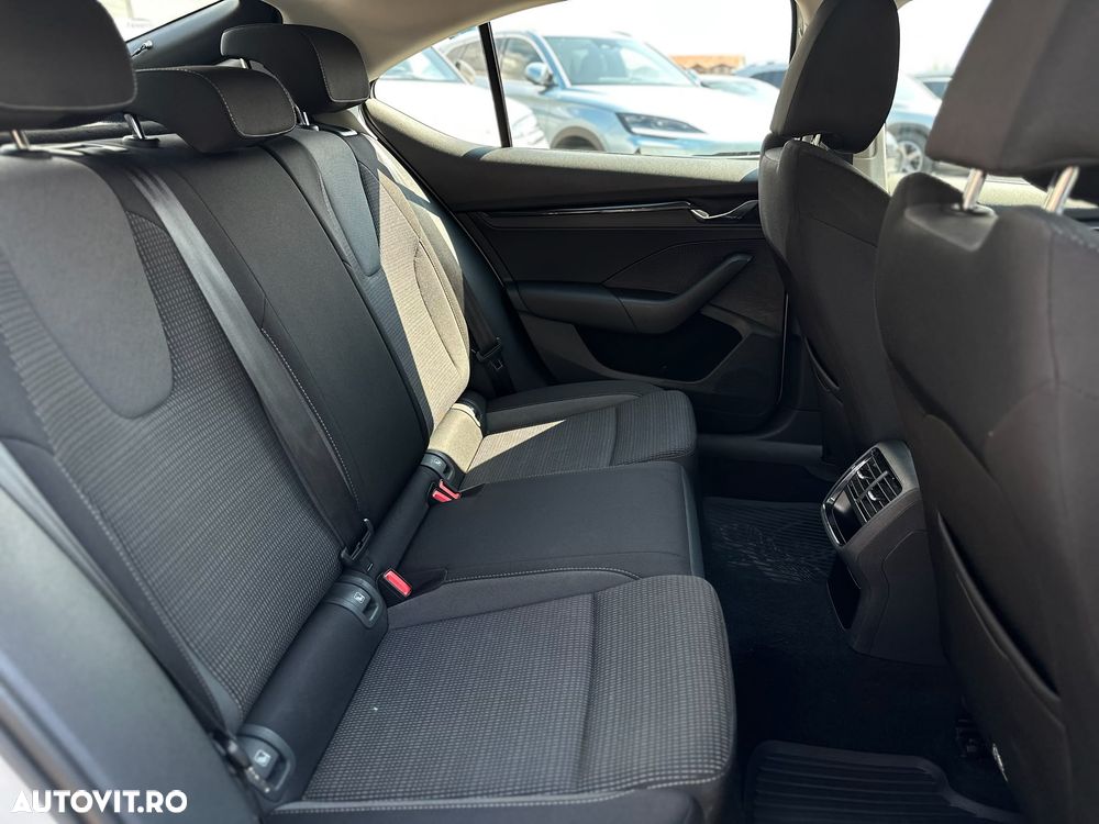 Skoda Octavia 1.5 TSI Ambition - 32