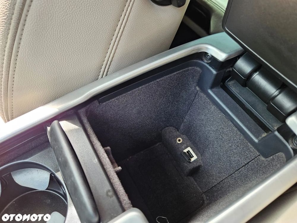 Volvo V50 DPF D3 Summum - 26