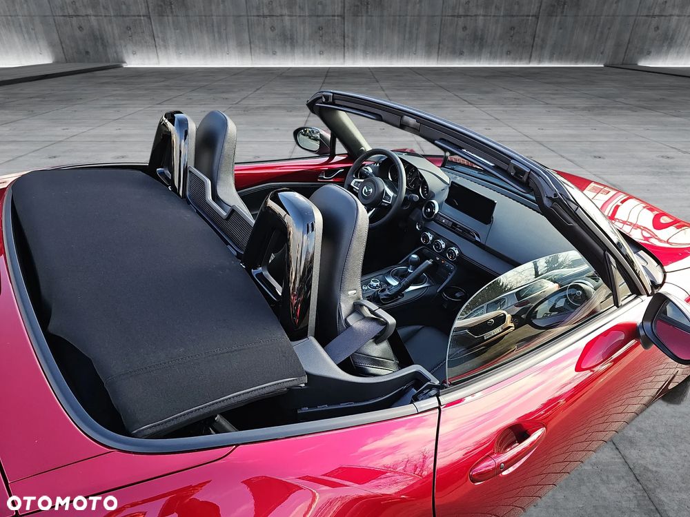 Mazda MX-5 SKYACTIV-G 131 Exclusive-Line - 24