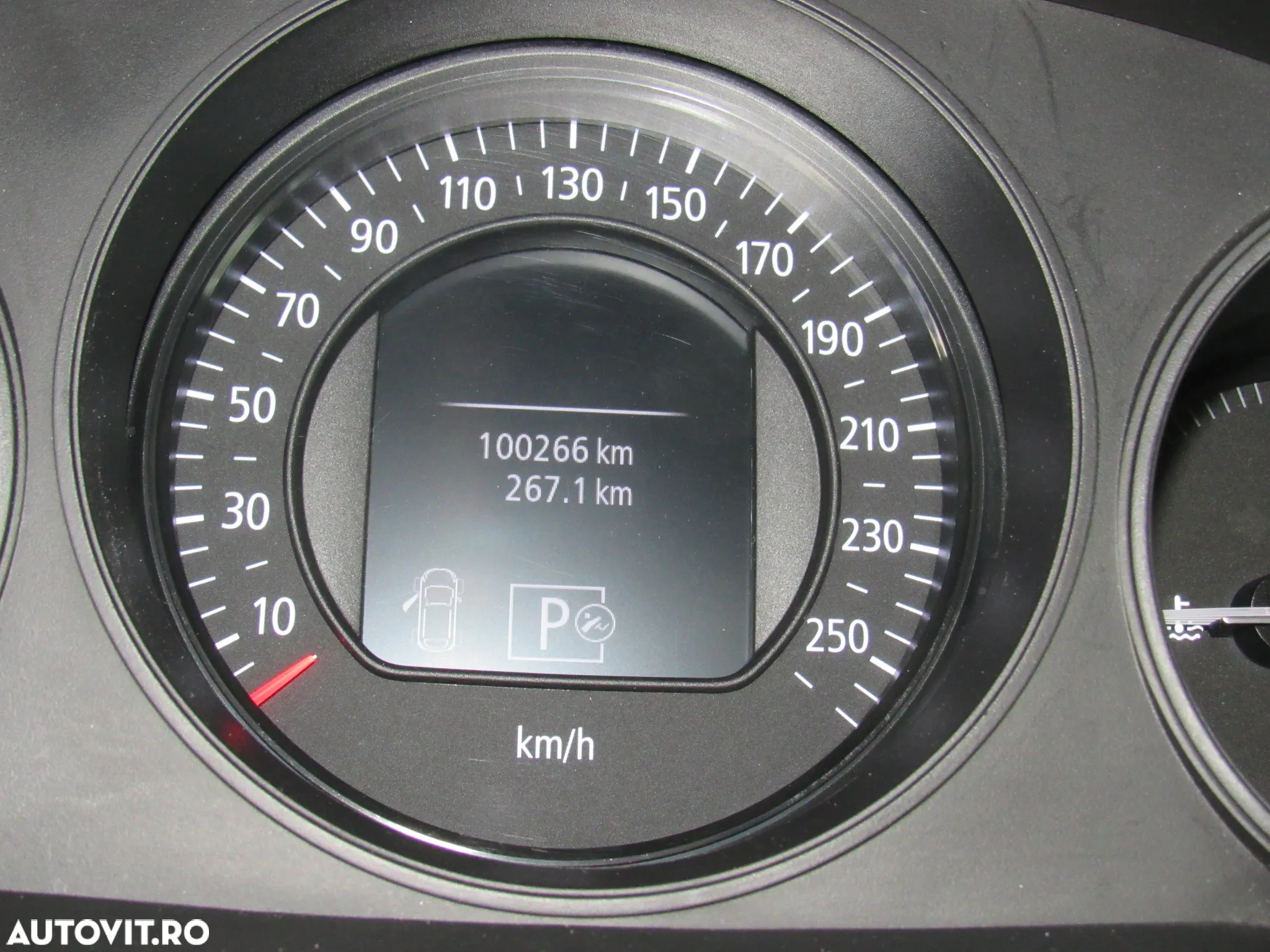 Renault Megane TCe EDC Zen - 11