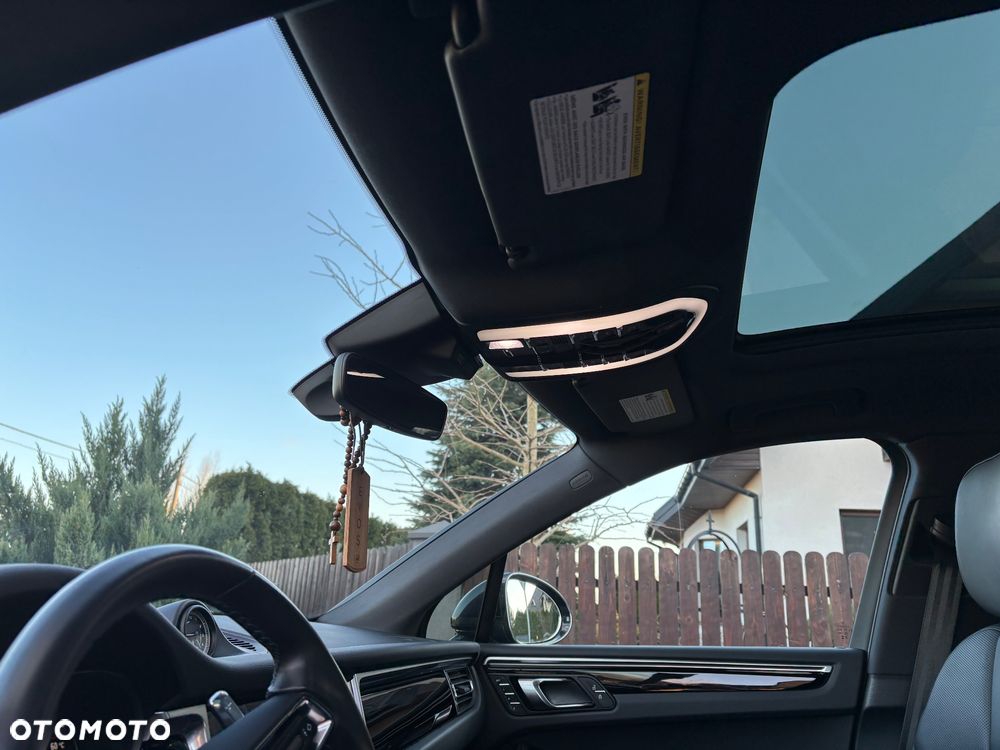 Porsche Macan Standard - 8