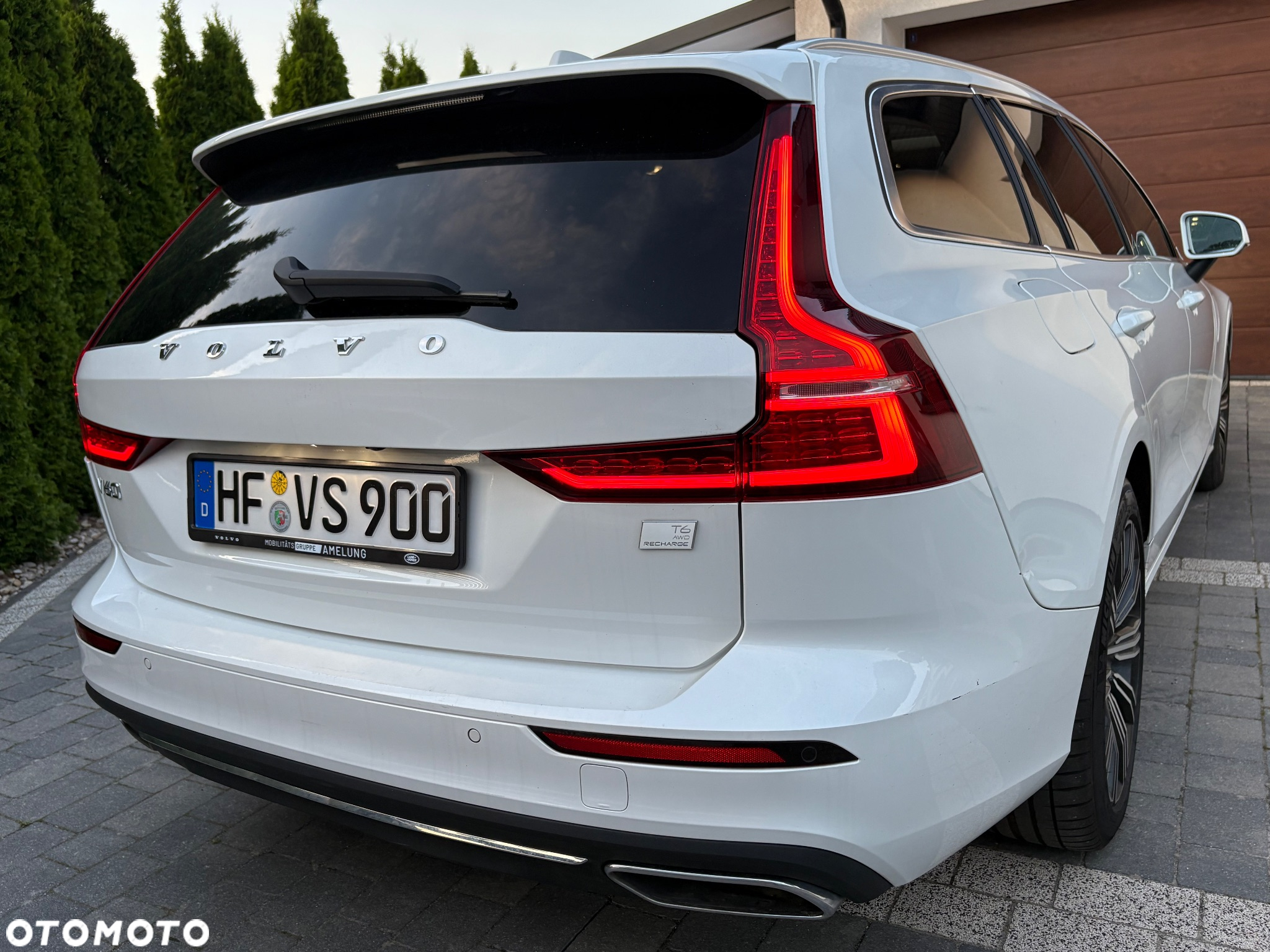 Volvo V60 T6 AWD Recharge Geartronic Inscription - 10