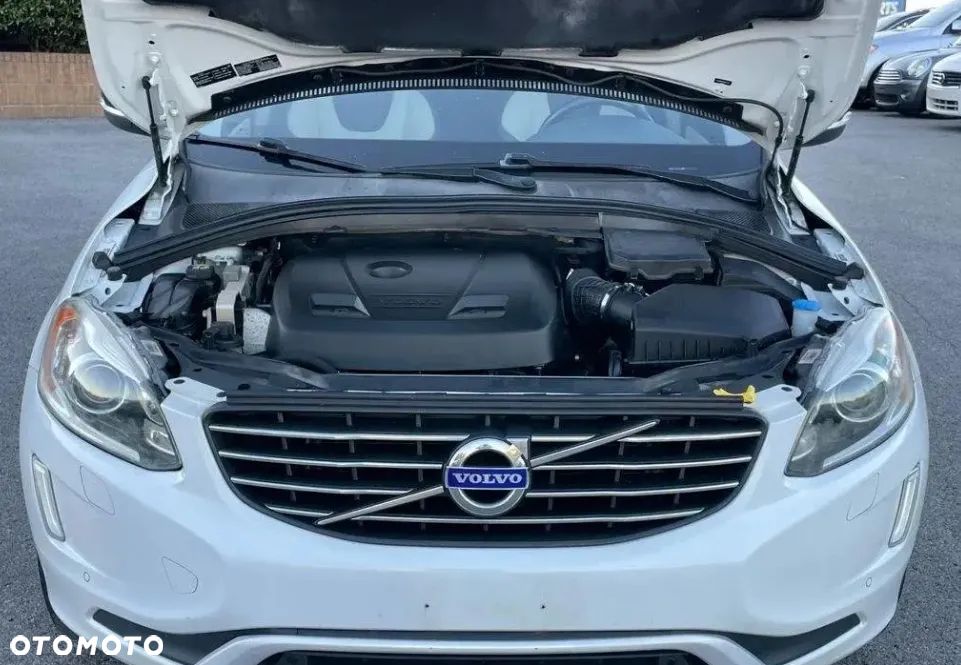 Volvo XC 60 T6 AWD Geartronic Summum - 13