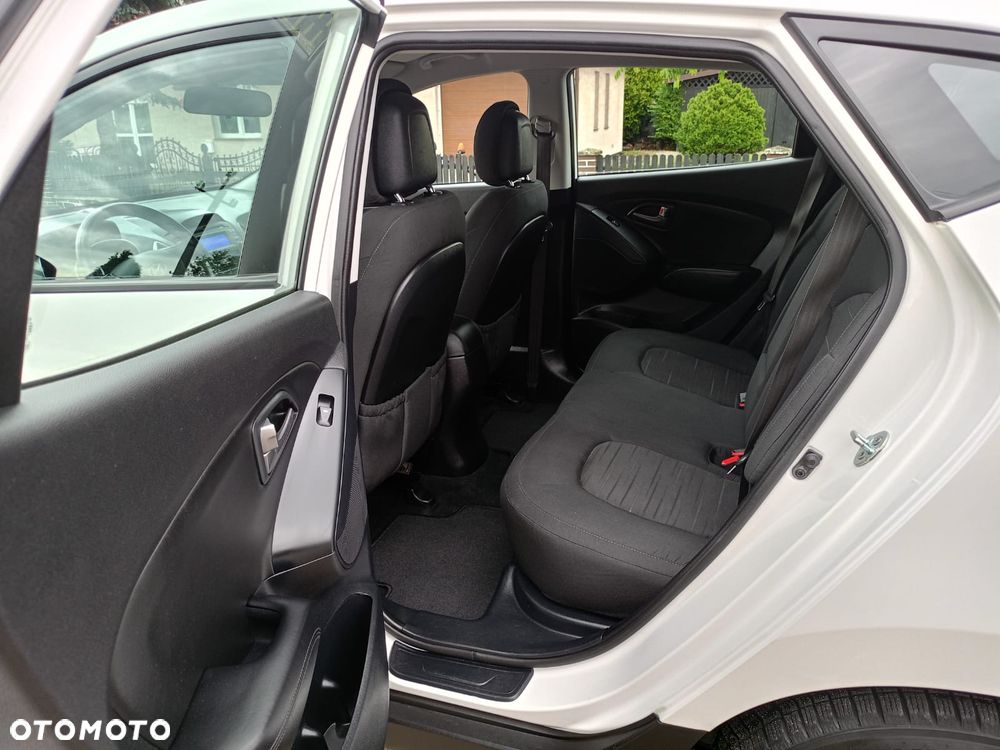Hyundai ix35 - 11