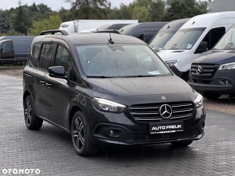 Mercedes-Benz Klasa T 180 Progressive - 2