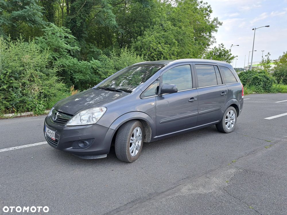 Opel Zafira 1.7 CDTI Cosmo - 1