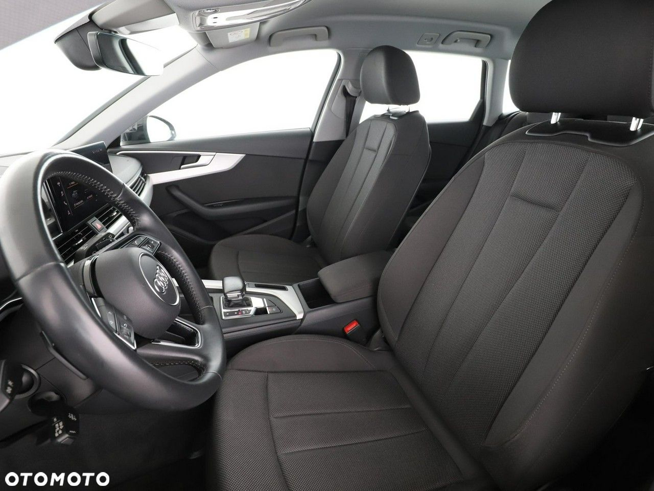 Audi A4 Avant 30 TDI S tronic advanced - 13
