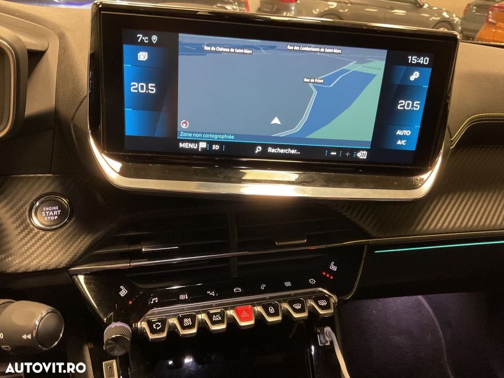 Peugeot 2008 PureTech 130 EAT8 GT - 7