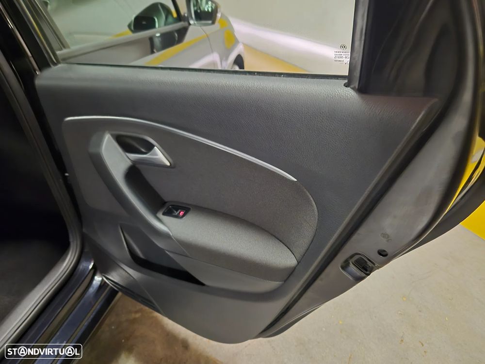 VW Polo 1.0 Confortline - 31