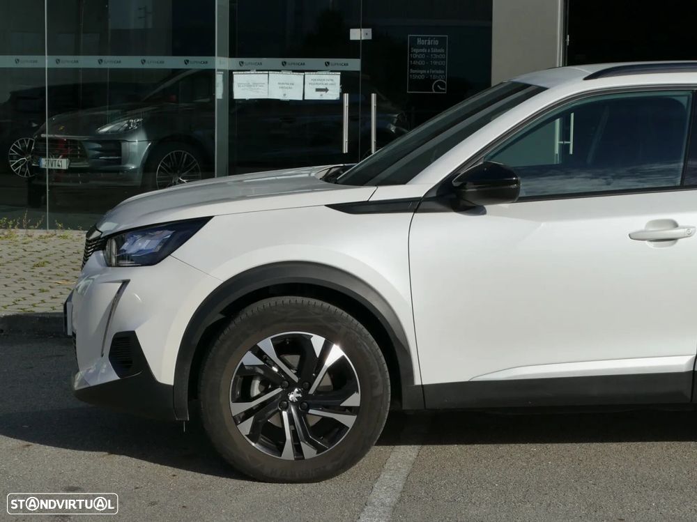 Peugeot 2008 1.2 PureTech Allure EAT8 - 13