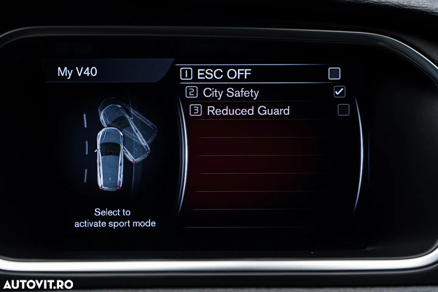 Volvo V40 T3 Geartronic RDesign - 35