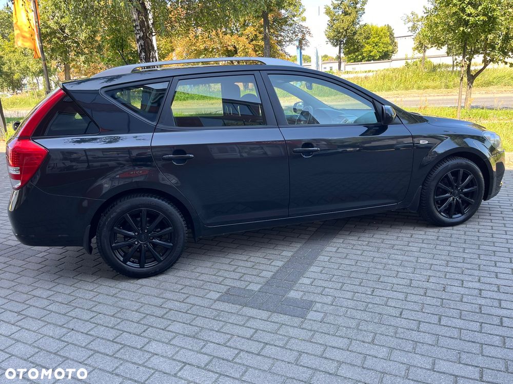 Kia Ceed 1.4 CVVT Spirit - 9