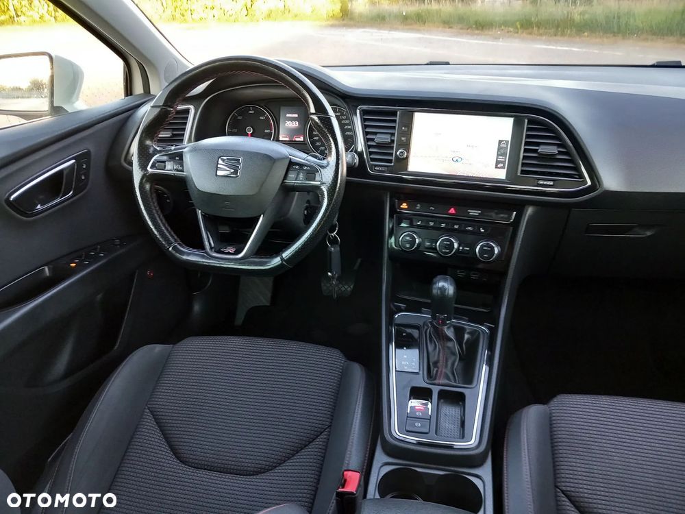 Seat Leon 2.0 TDI DSG Xcellence - 34